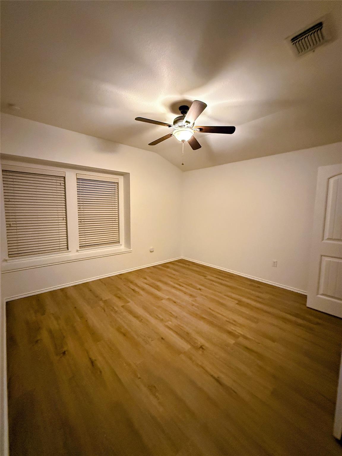 12821 Stoney Ridge Bnd Property Photo 15