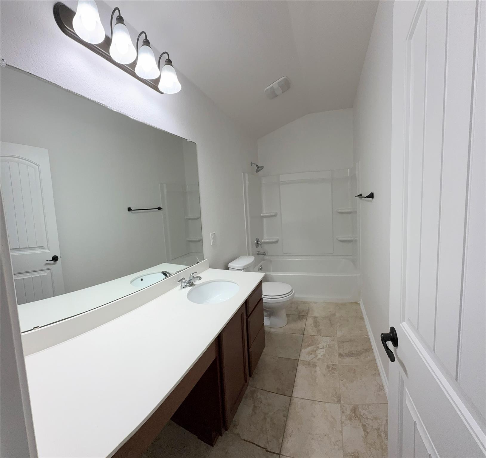 12821 Stoney Ridge Bnd Property Photo 16