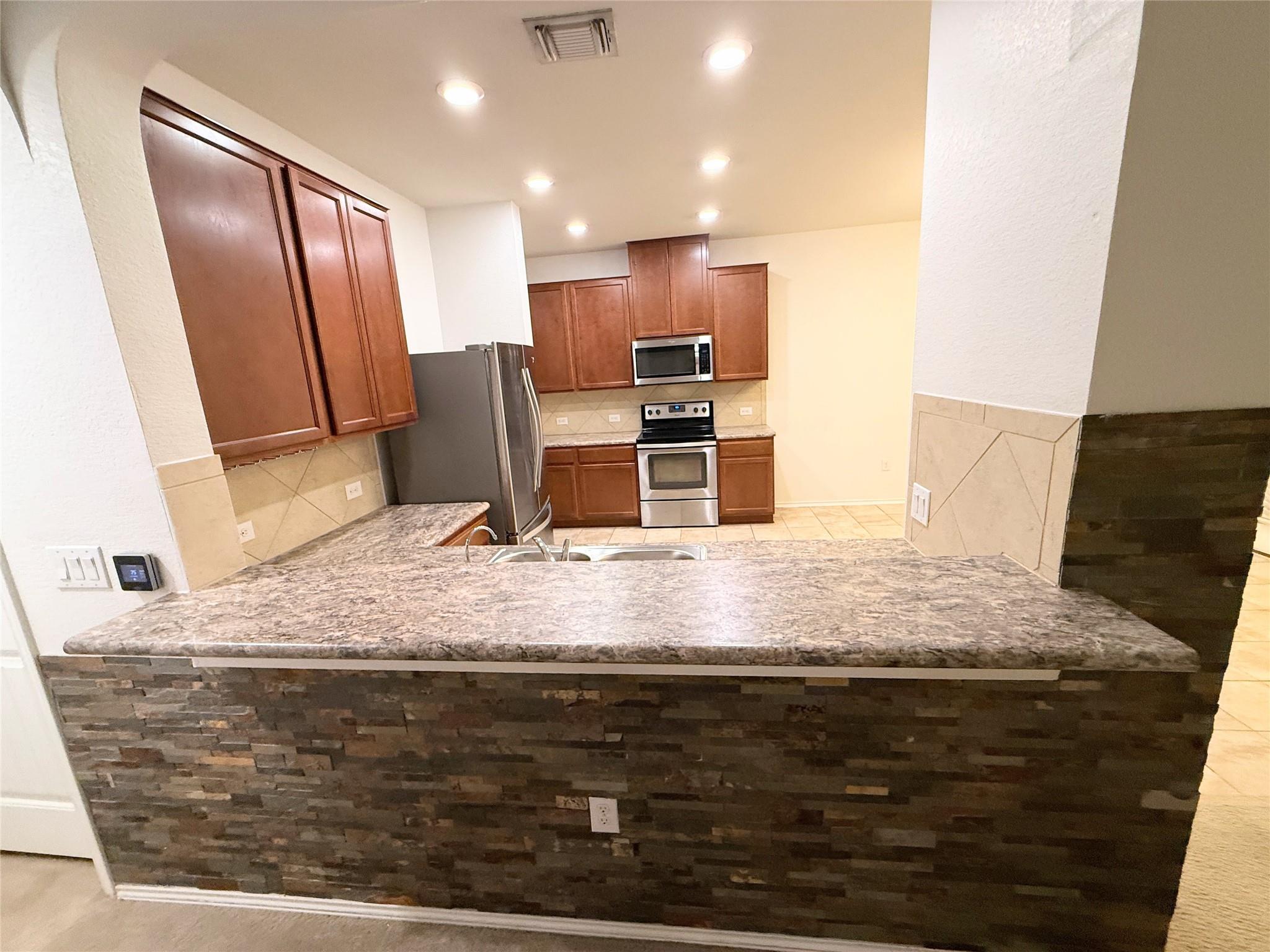 12821 Stoney Ridge Bnd Property Photo 22