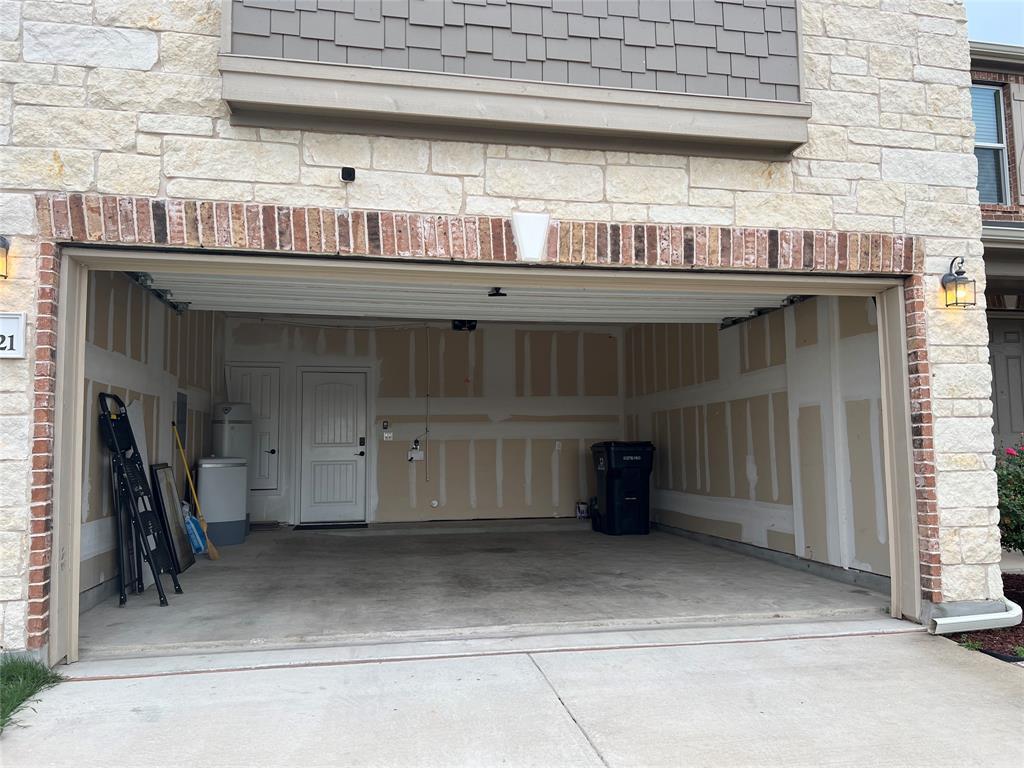 12821 Stoney Ridge Bnd Property Photo 26