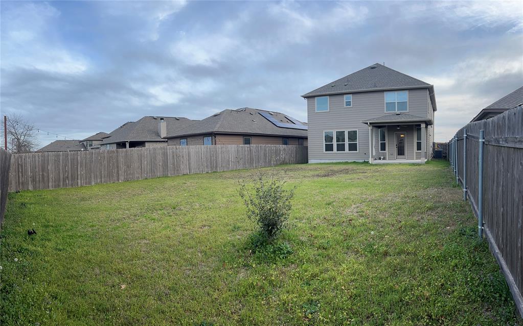 12821 Stoney Ridge Bnd Property Photo 28