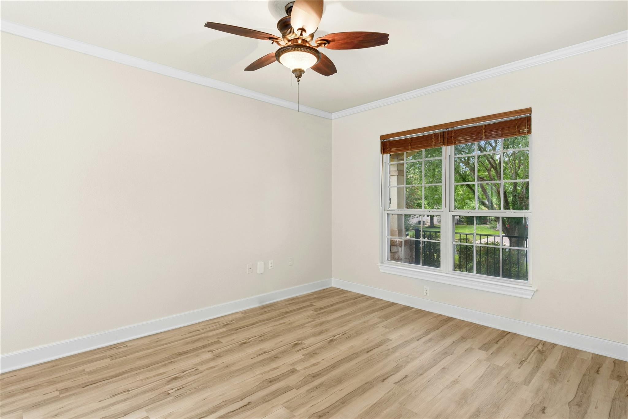 311 Rio Grande Loop Property Photo 8