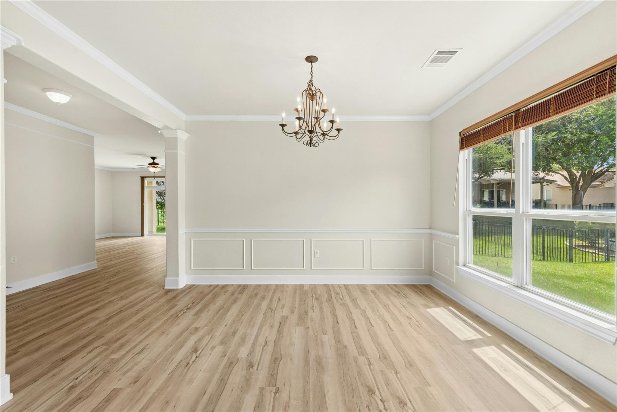 311 Rio Grande Loop Property Photo 9