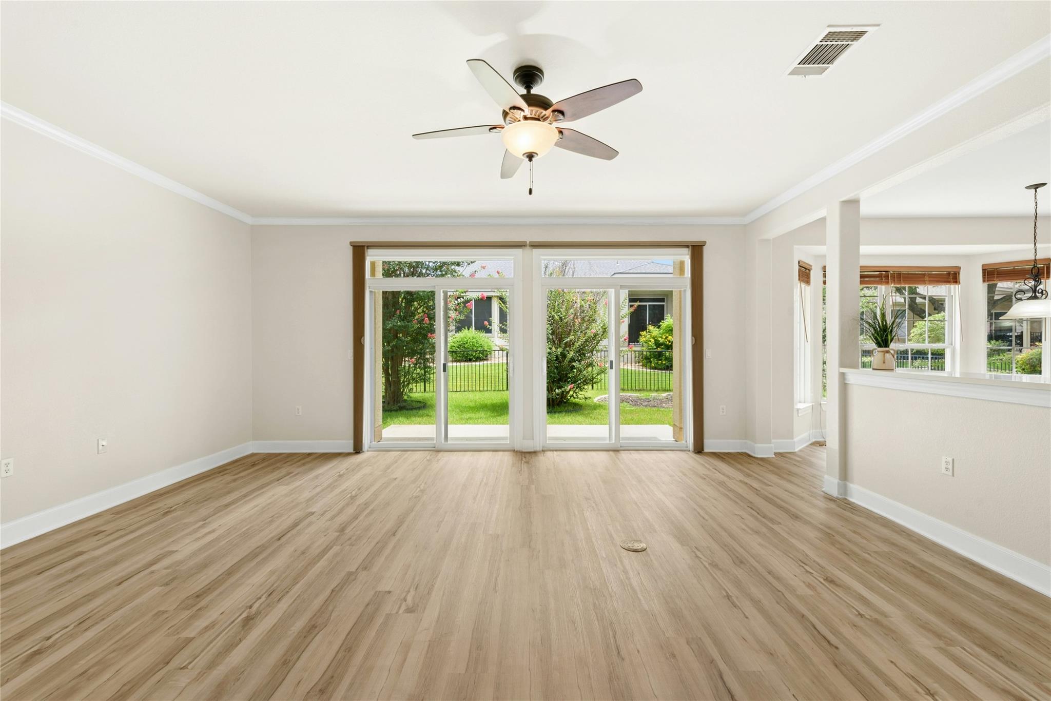 311 Rio Grande Loop Property Photo 17