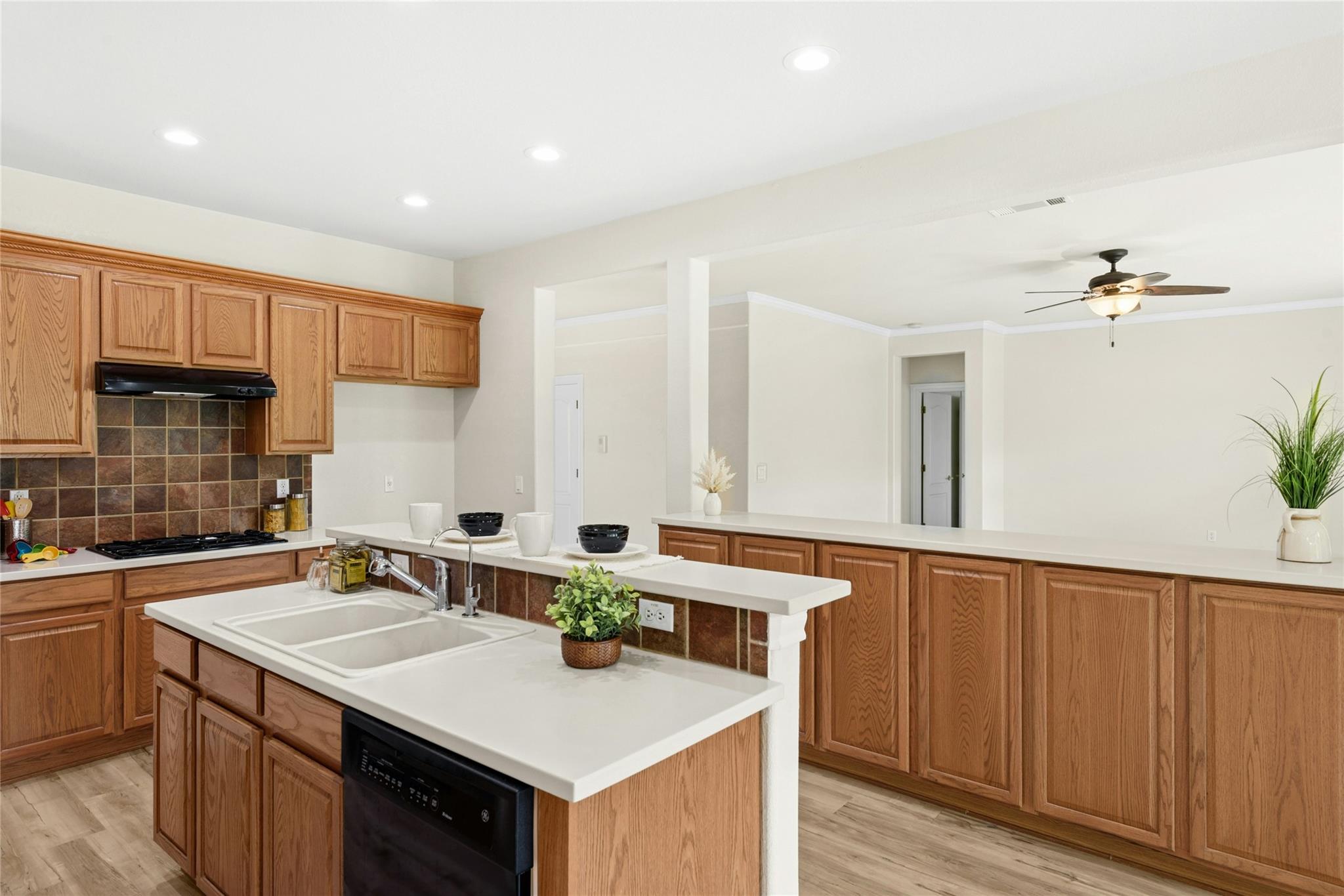 311 Rio Grande Loop Property Photo 22