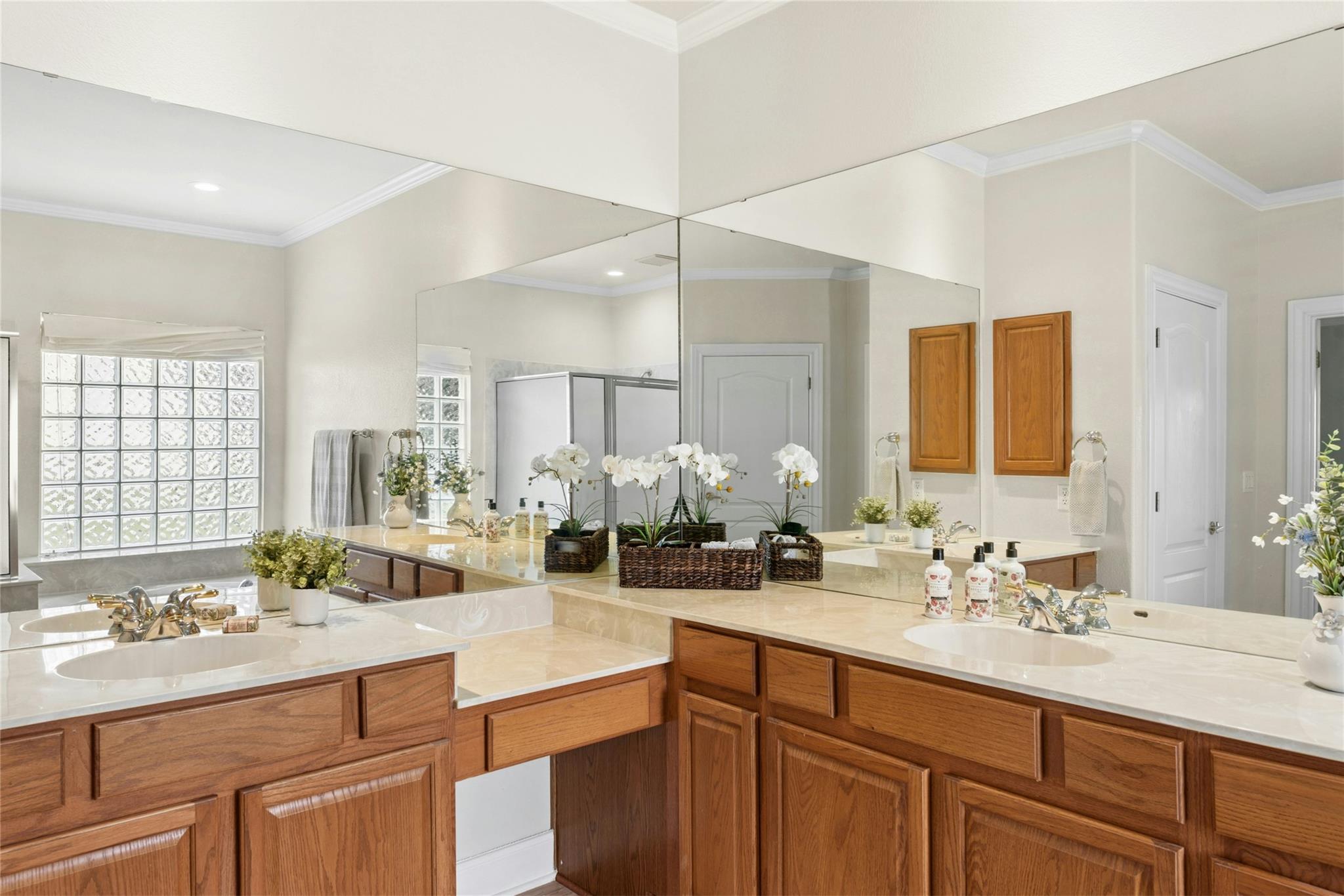 311 Rio Grande Loop Property Photo 27