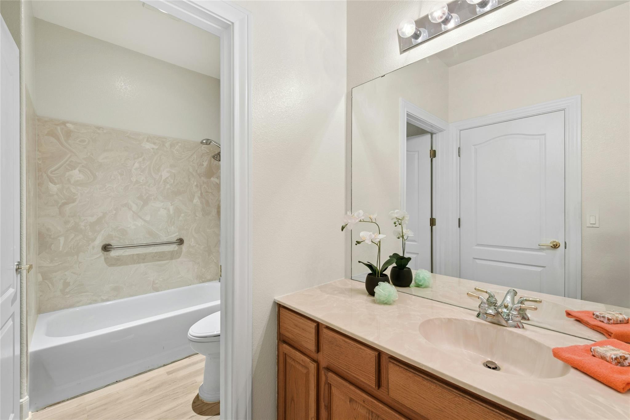 311 Rio Grande Loop Property Photo 32