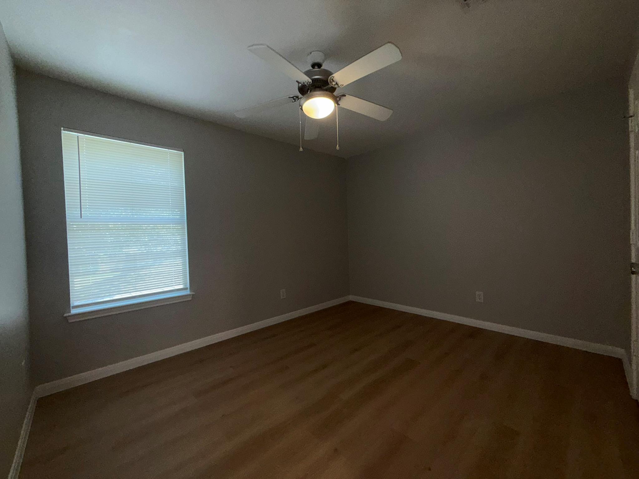 2906 Kestrel Dr #b Property Photo 21