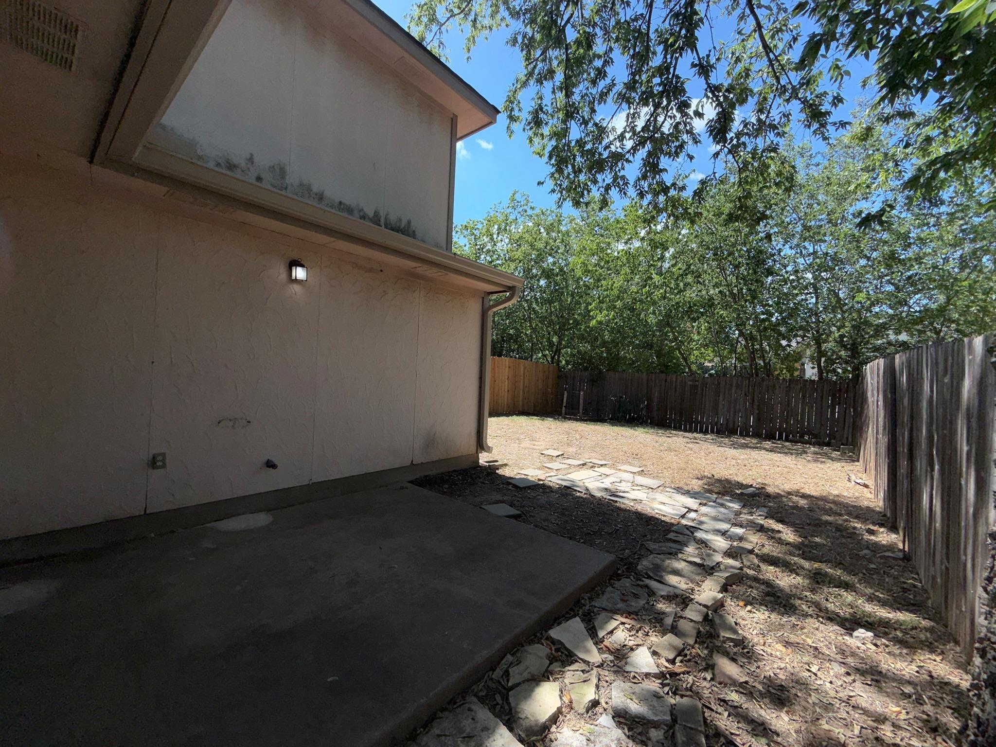 2906 Kestrel Dr #b Property Photo 27