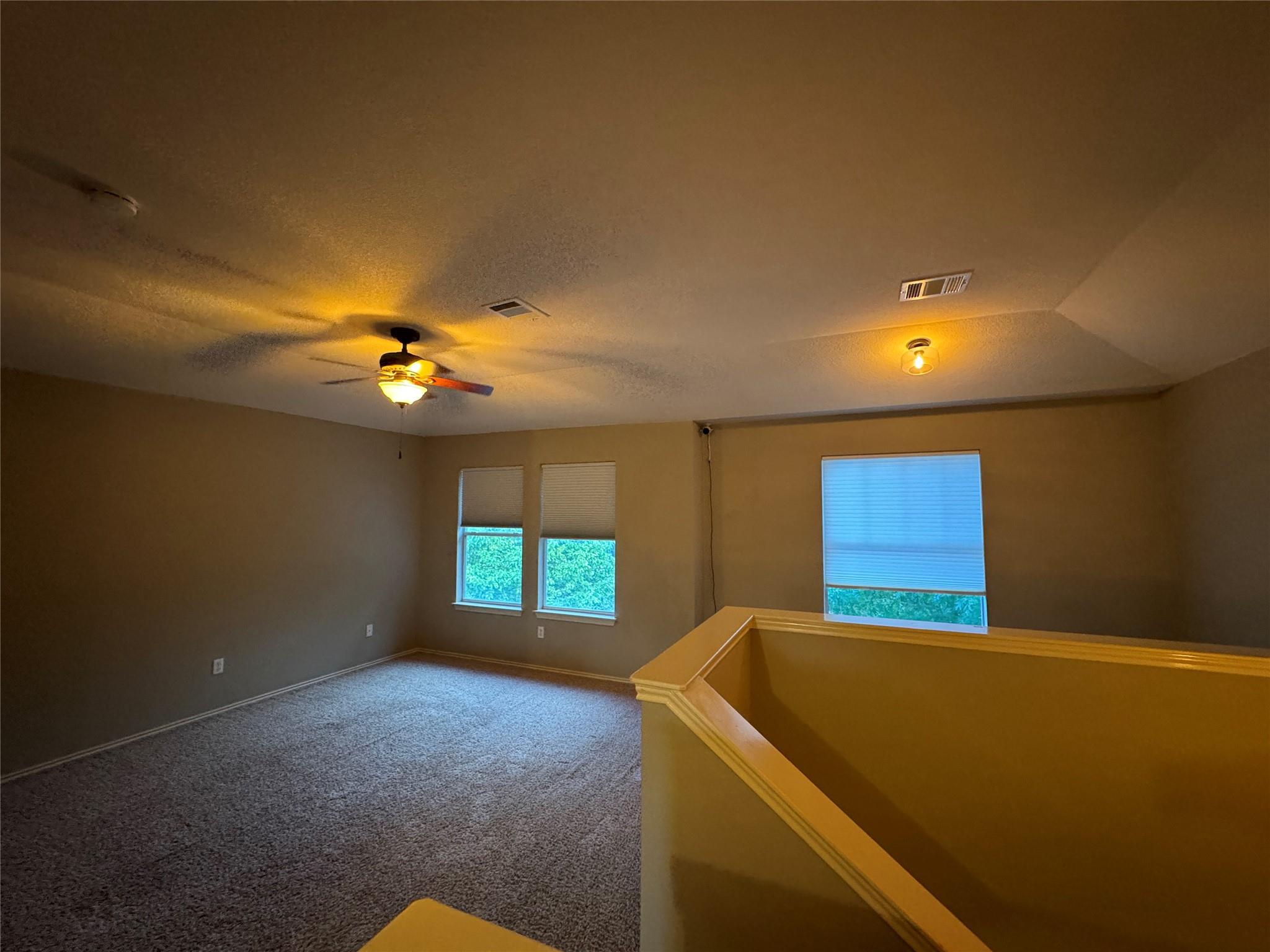 701 Sampson St Property Photo 14