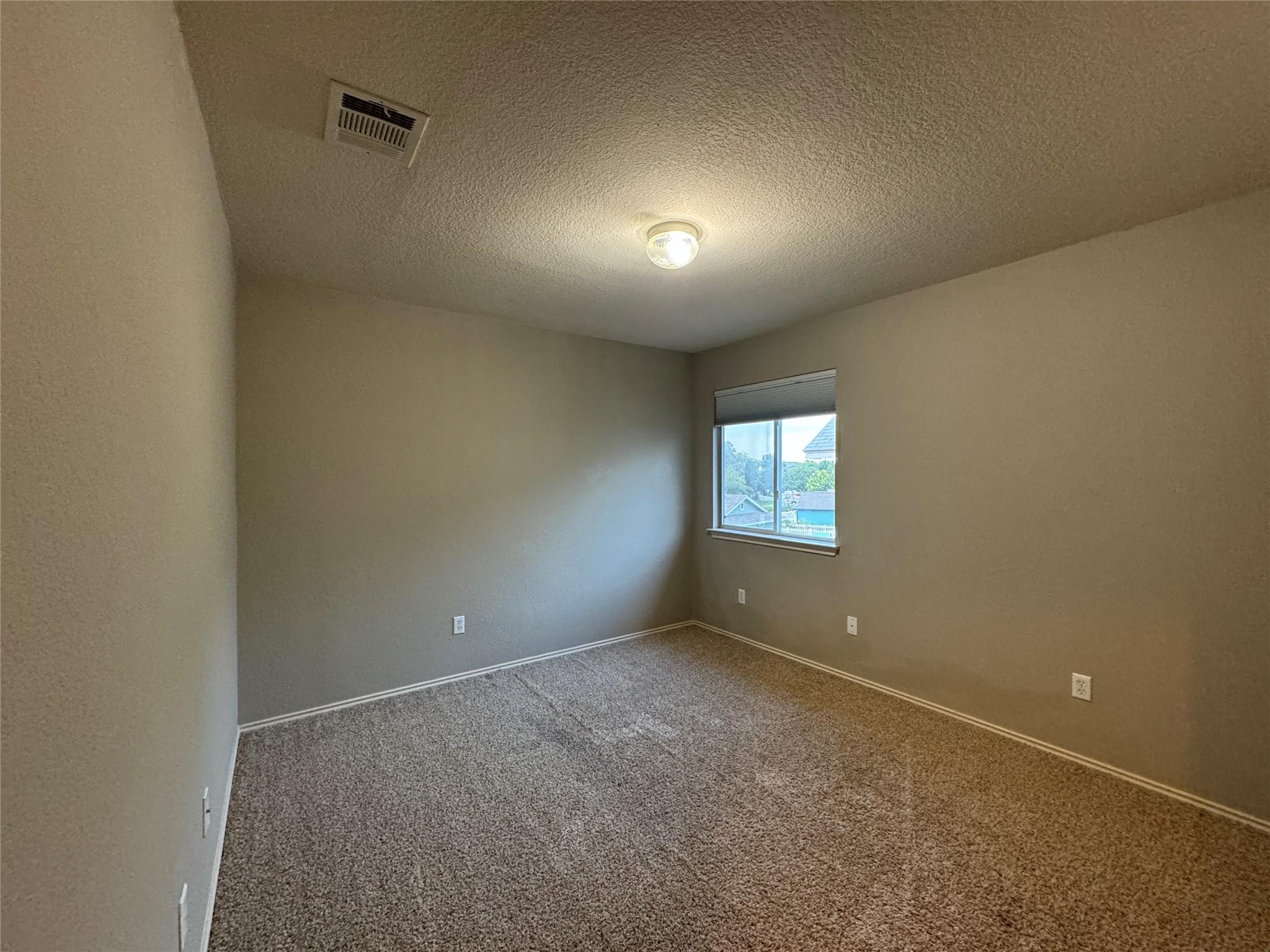 701 Sampson St Property Photo 16