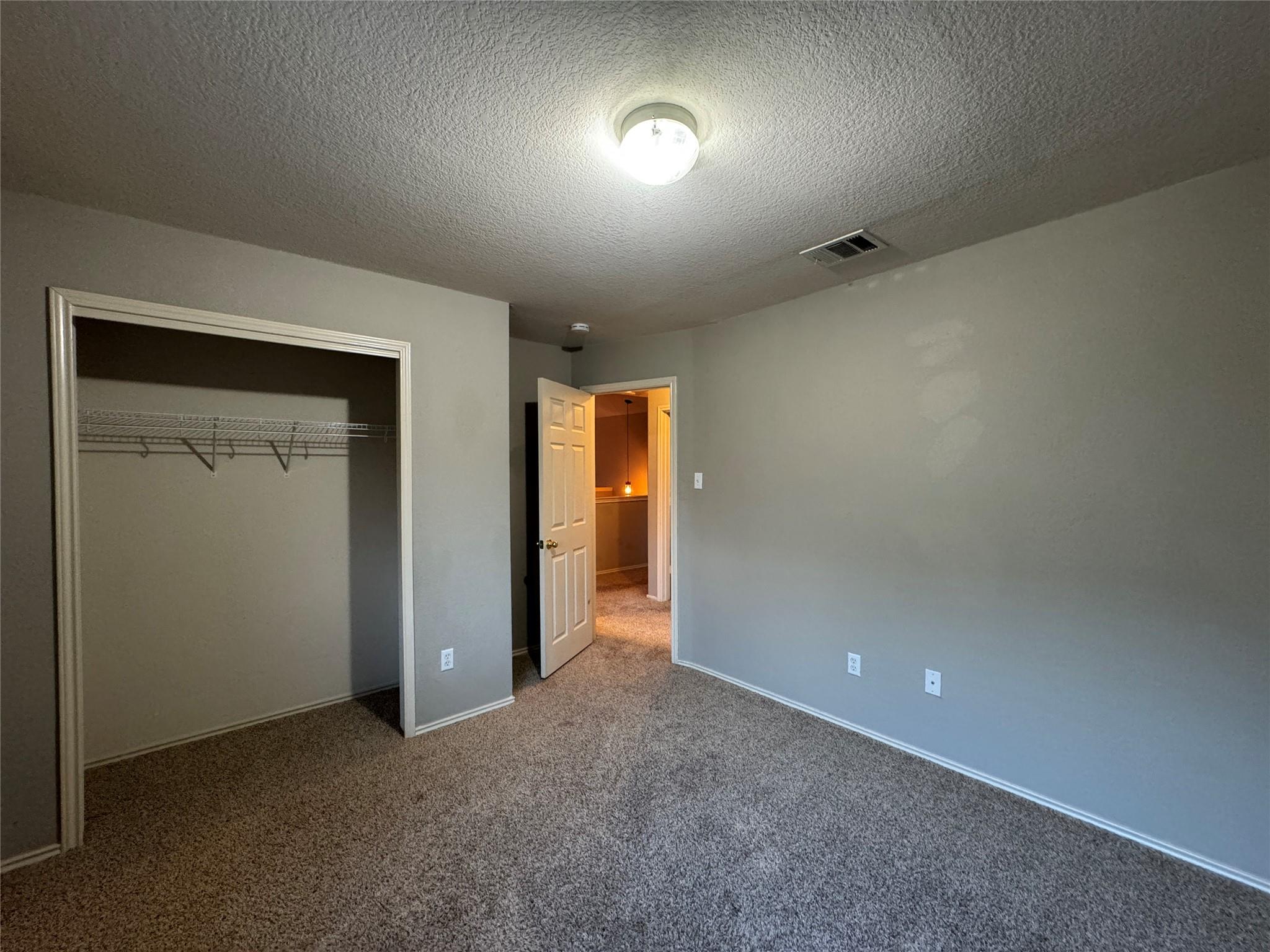 701 Sampson St Property Photo 17