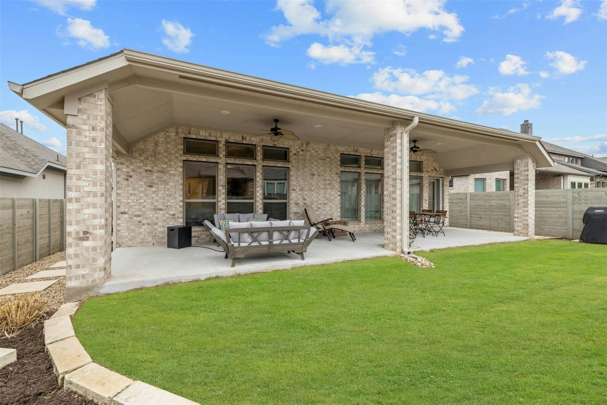 1129 Round Mountain Pass Property Photo 19