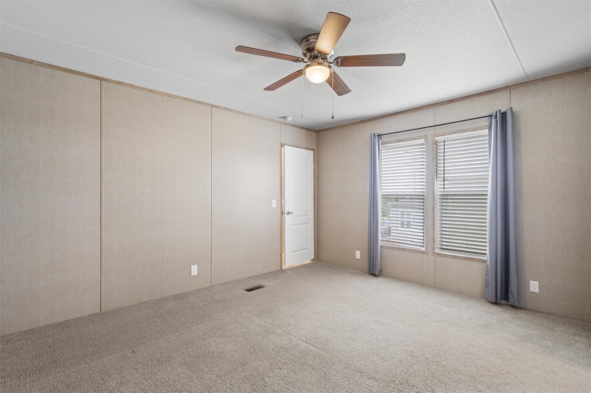 11908 Charro Dr #549 Property Photo 11
