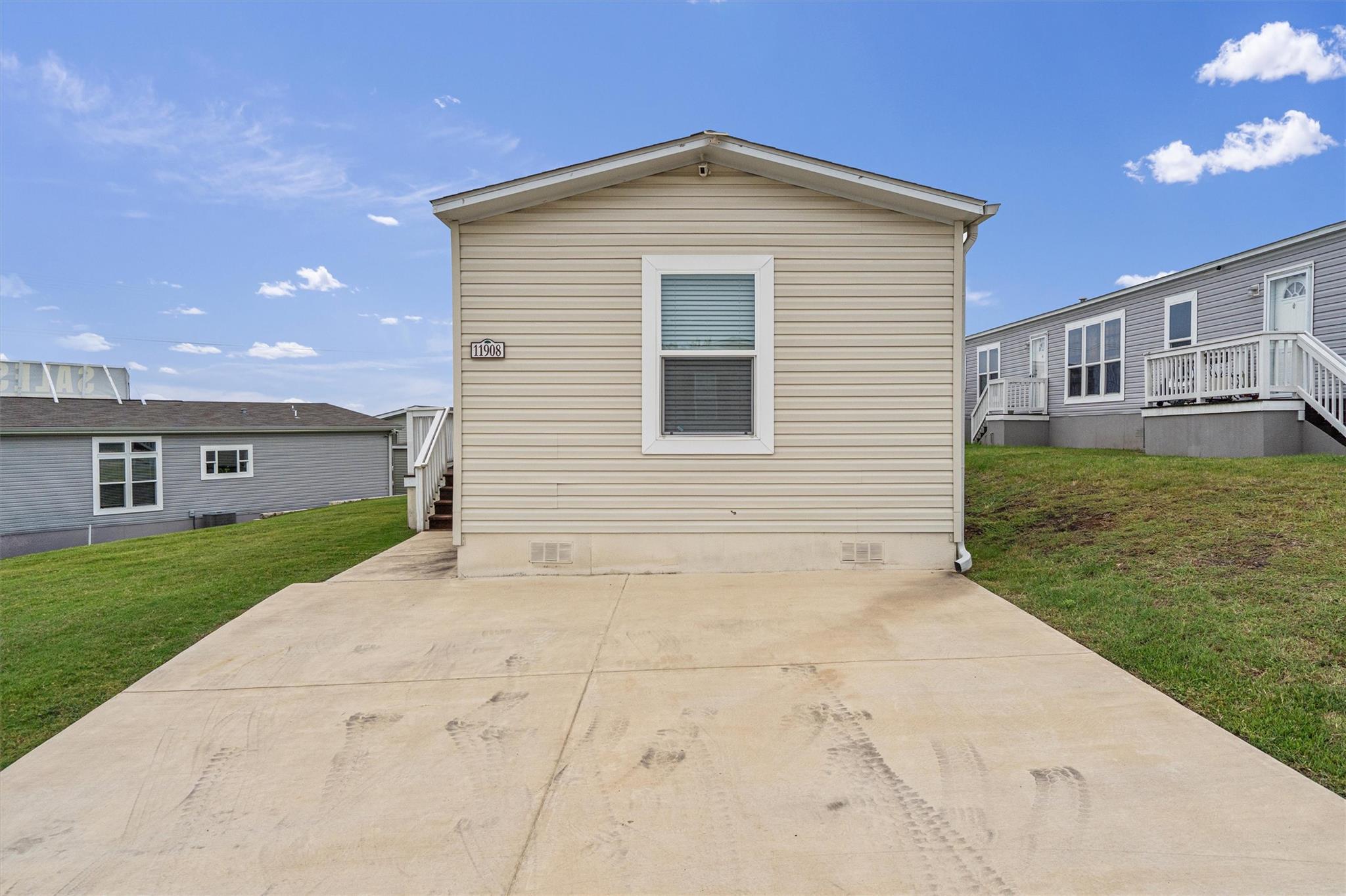 11908 Charro Dr #549 Property Photo 23