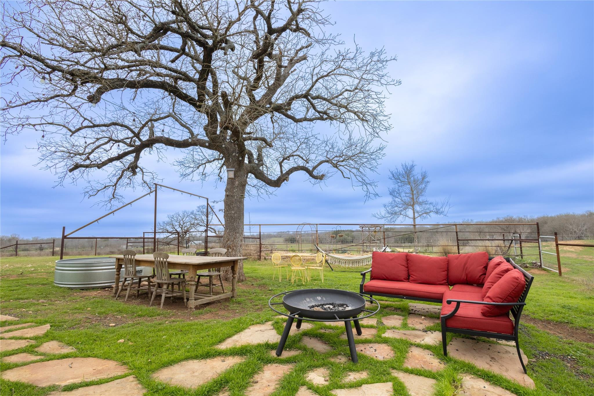 3270 Fm 671 None Property Photo 20