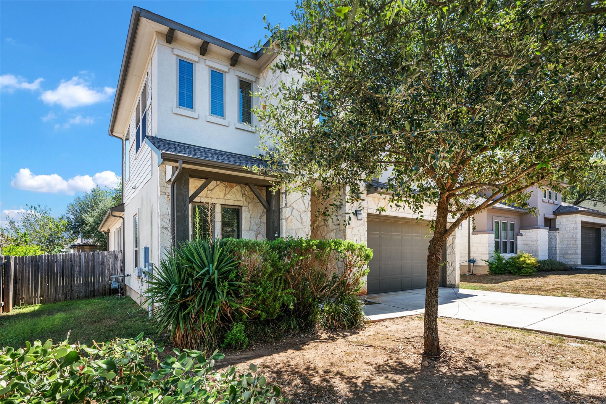 4908 Globe Mallow Dr Property Photo 2