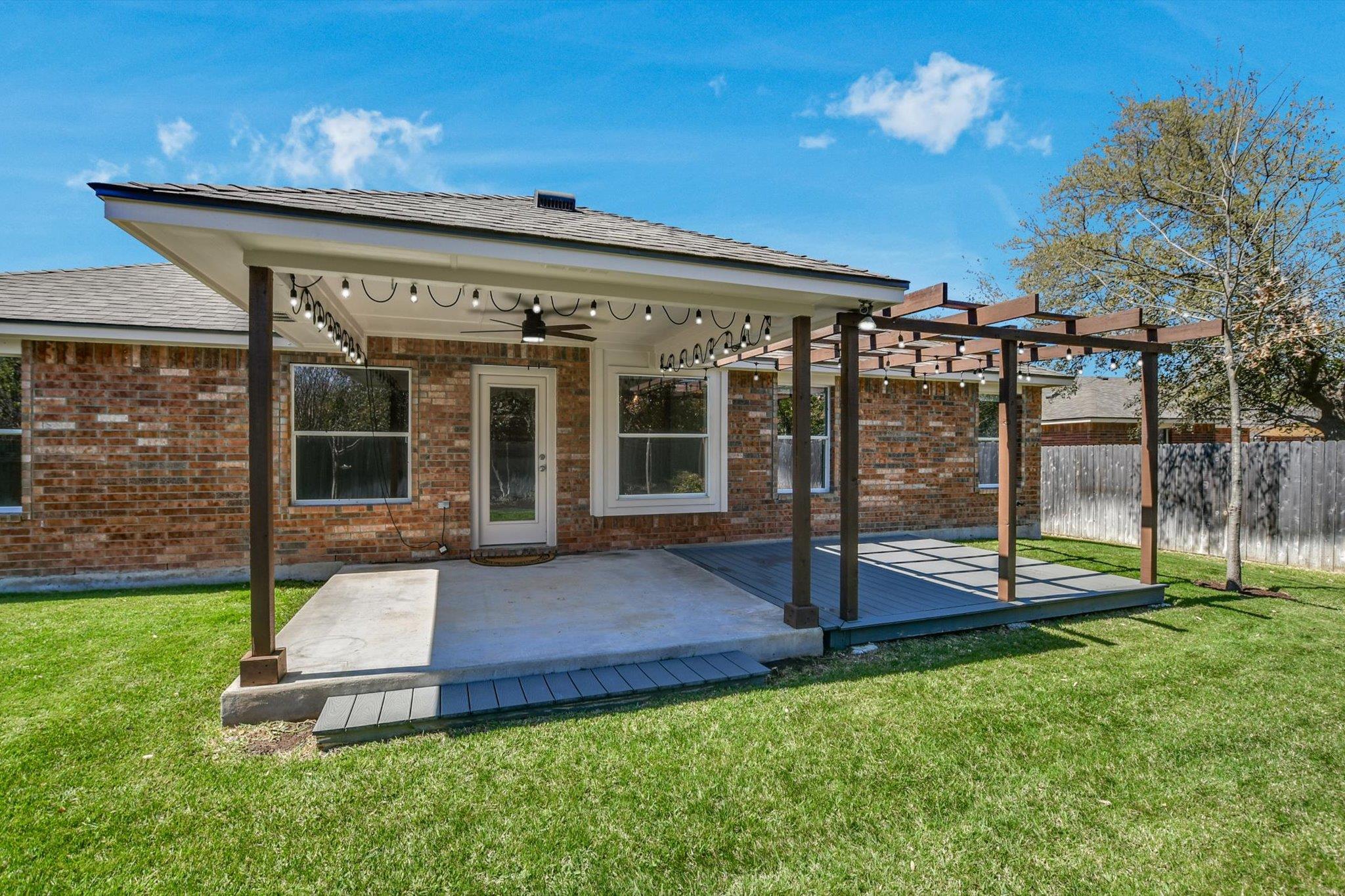 3905 Stonehenge Path Property Photo 21