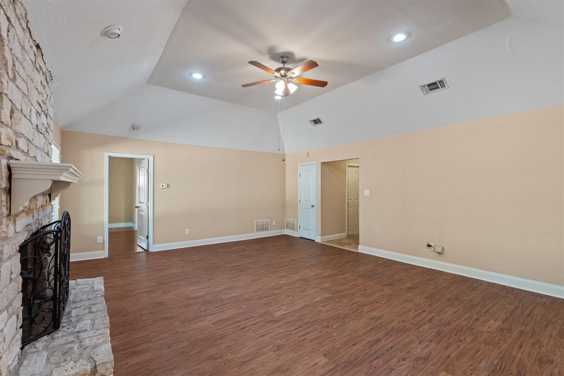4906 Tannehill Ln Property Photo 14