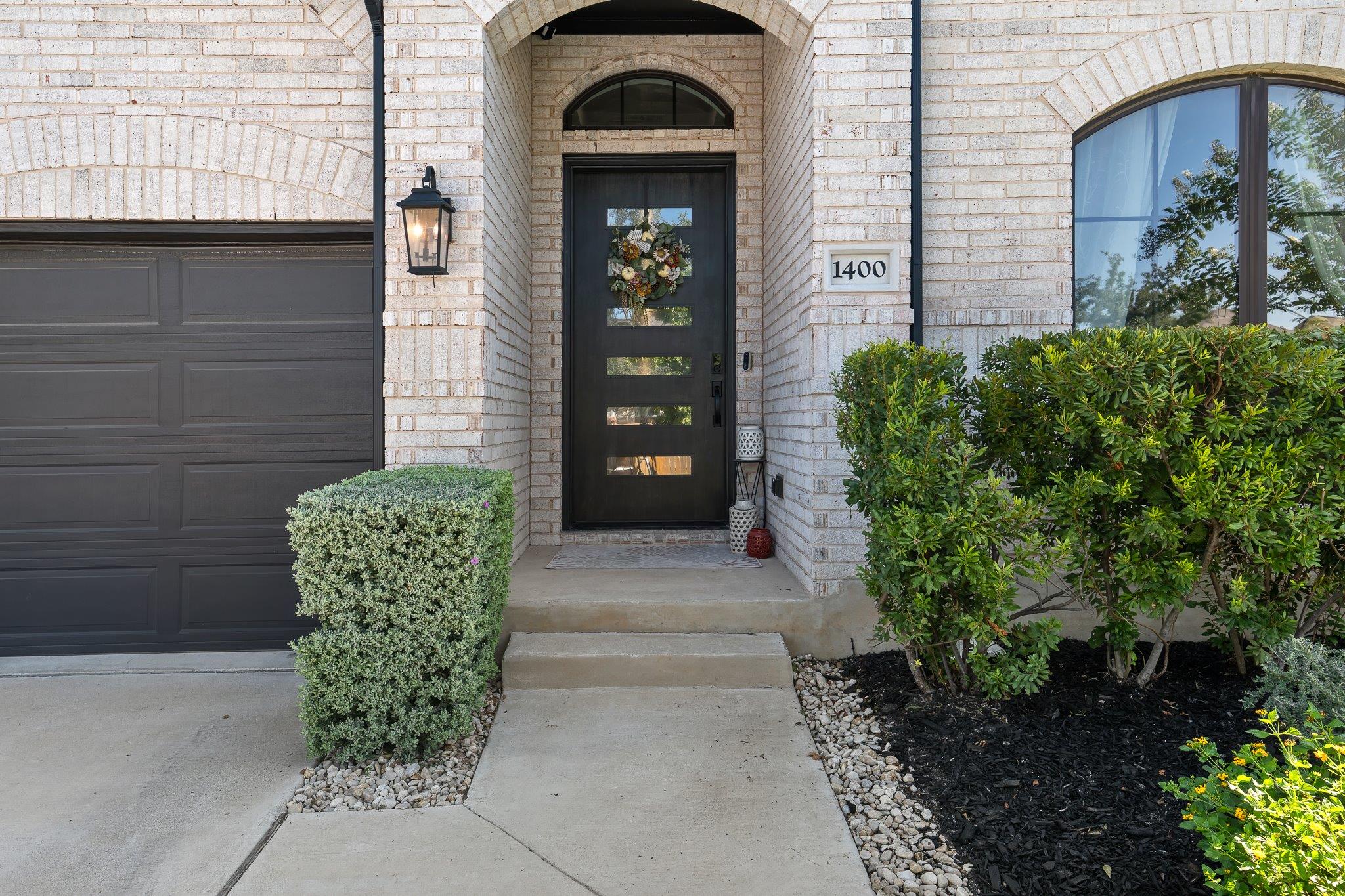 1400 Plum Tree Way Property Photo 3