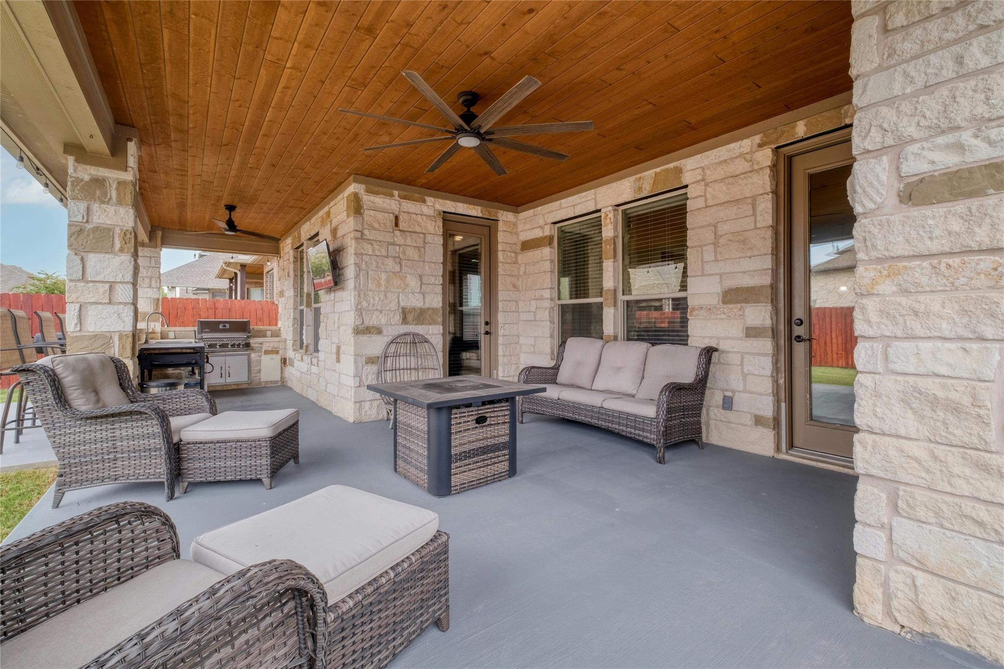 18505 Bassano Ave Property Photo