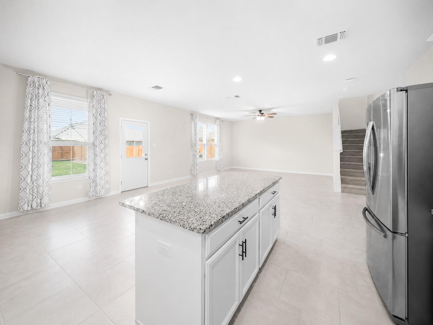 263 Beechnut Dr Property Photo 4