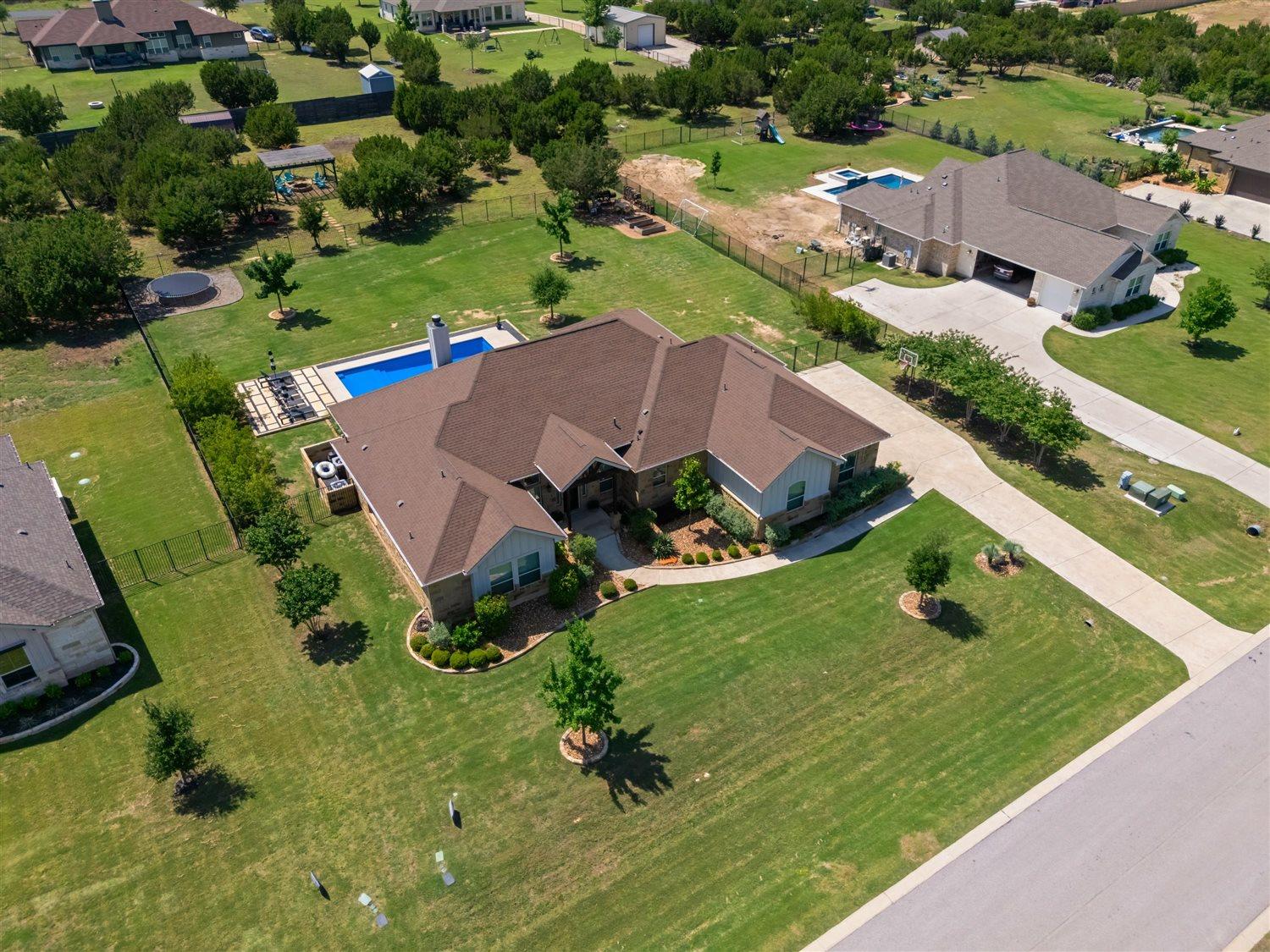 304 Joya Dr Property Photo