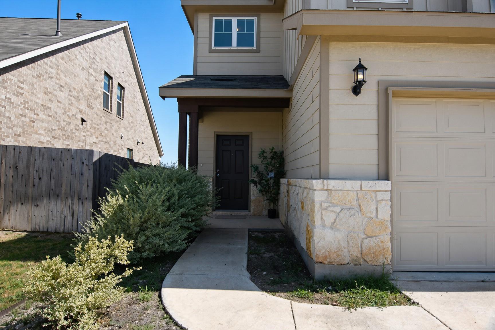 224 Small Seed Dr Property Photo 5
