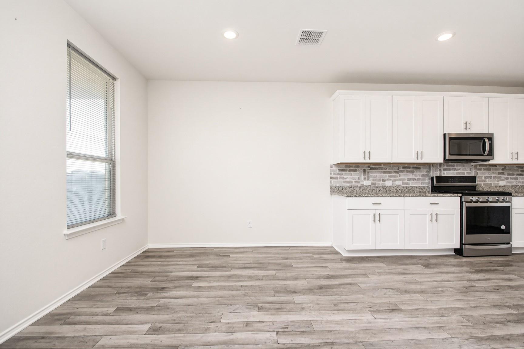 224 Small Seed Dr Property Photo 18