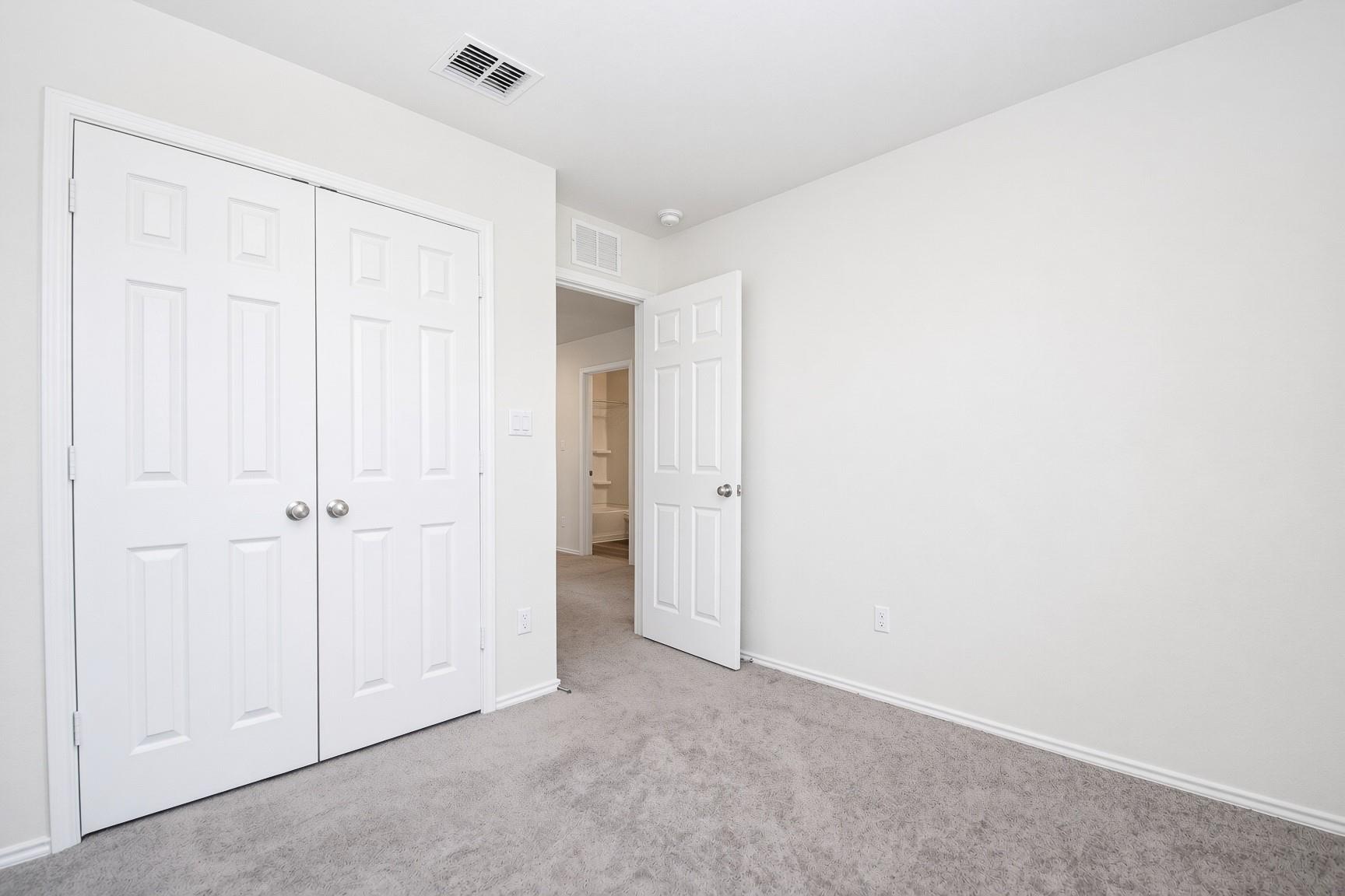 224 Small Seed Dr Property Photo 32