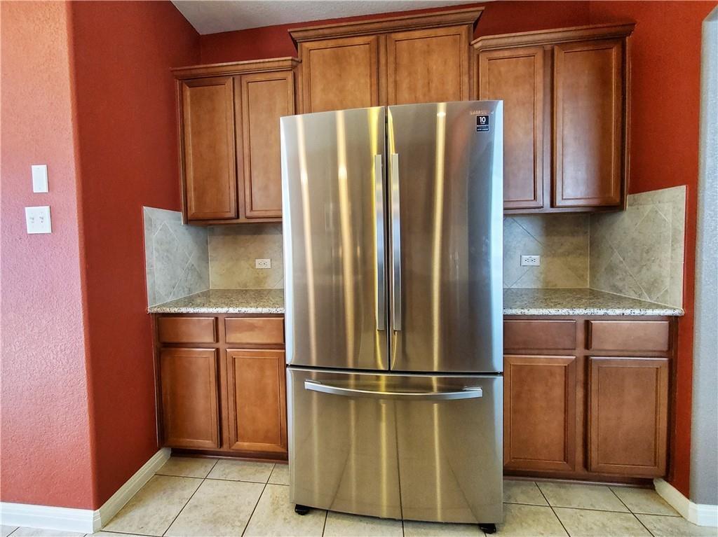 405 S Brook Dr Property Photo 7