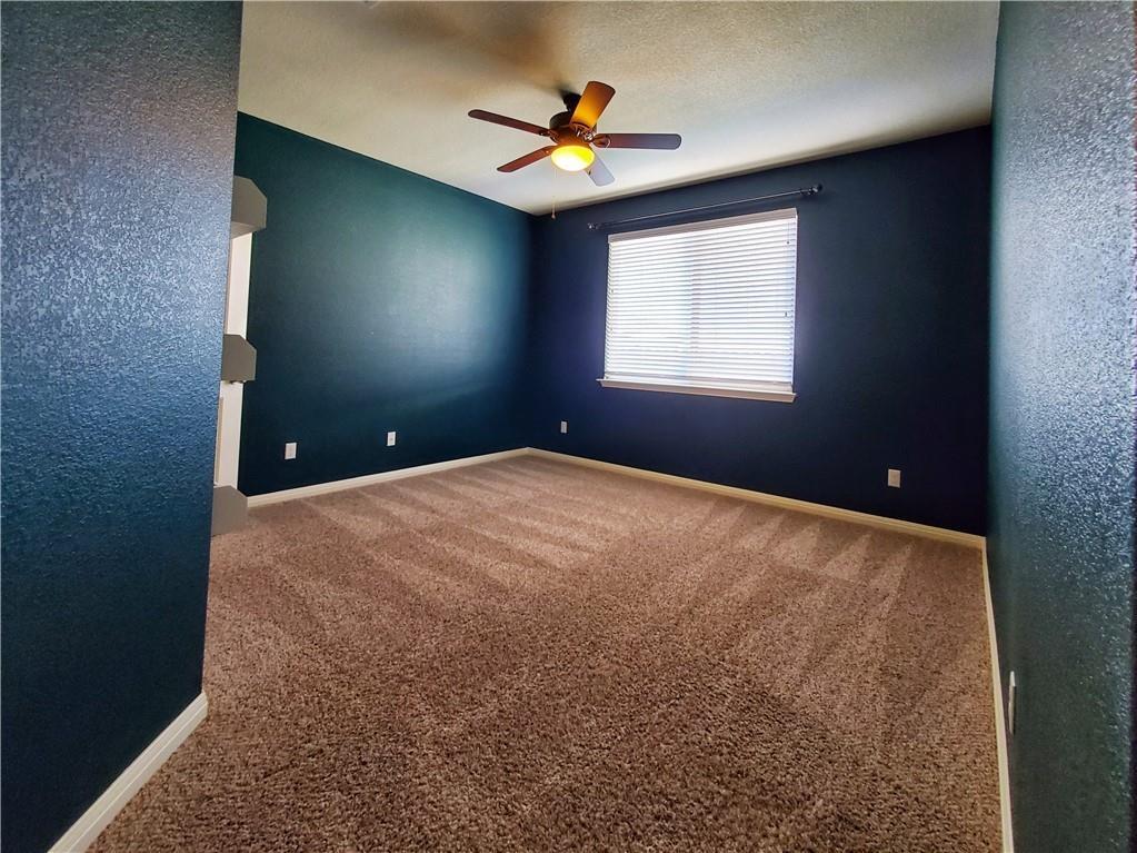 405 S Brook Dr Property Photo 14
