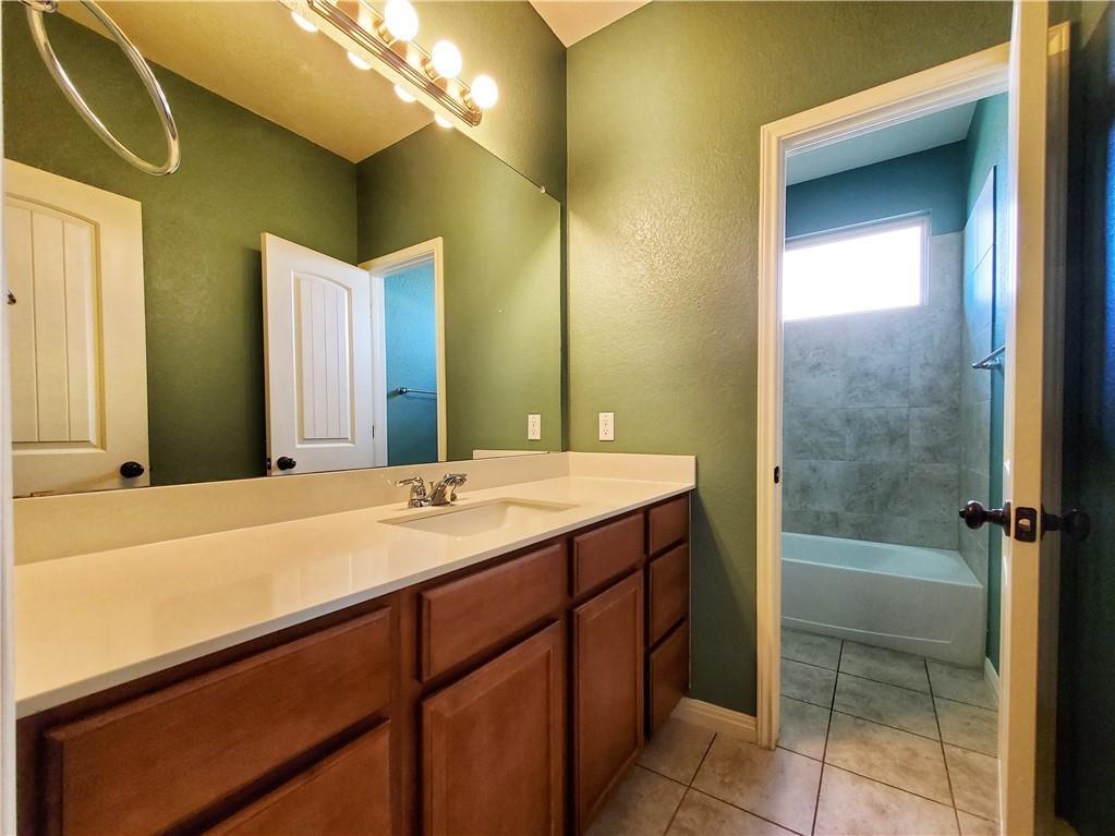 405 S Brook Dr Property Photo 15