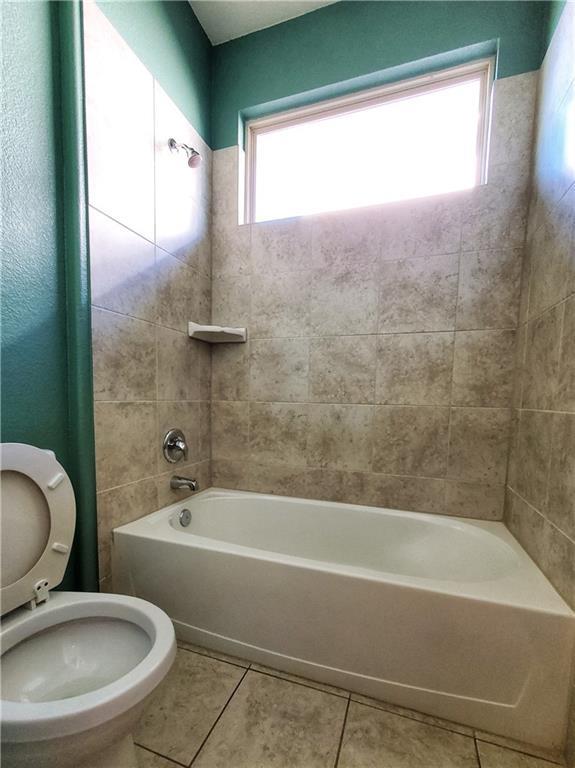 405 S Brook Dr Property Photo 16