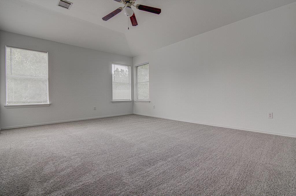 4300 Companeros Way Property Photo 22