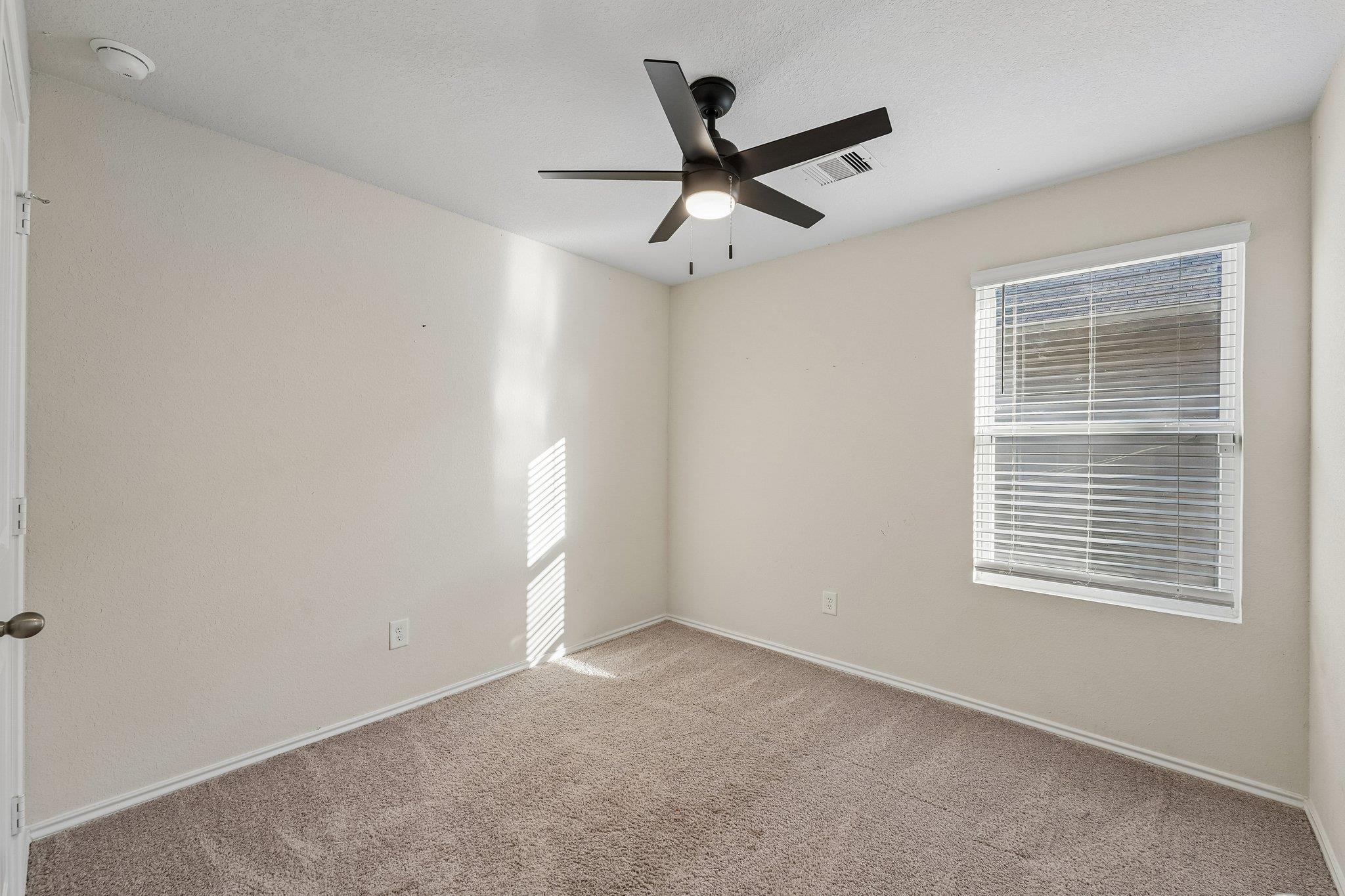 159 Granary Dr Property Photo 9