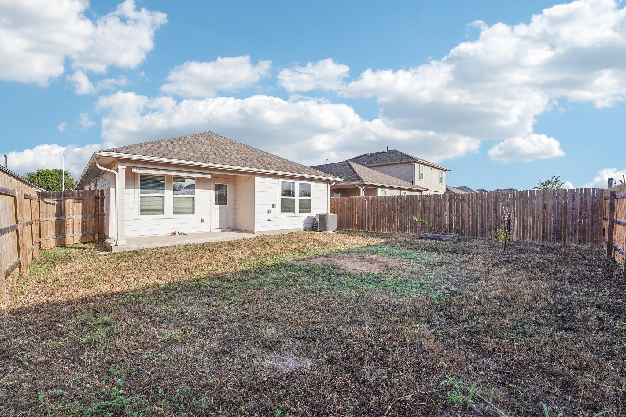 159 Granary Dr Property Photo 11