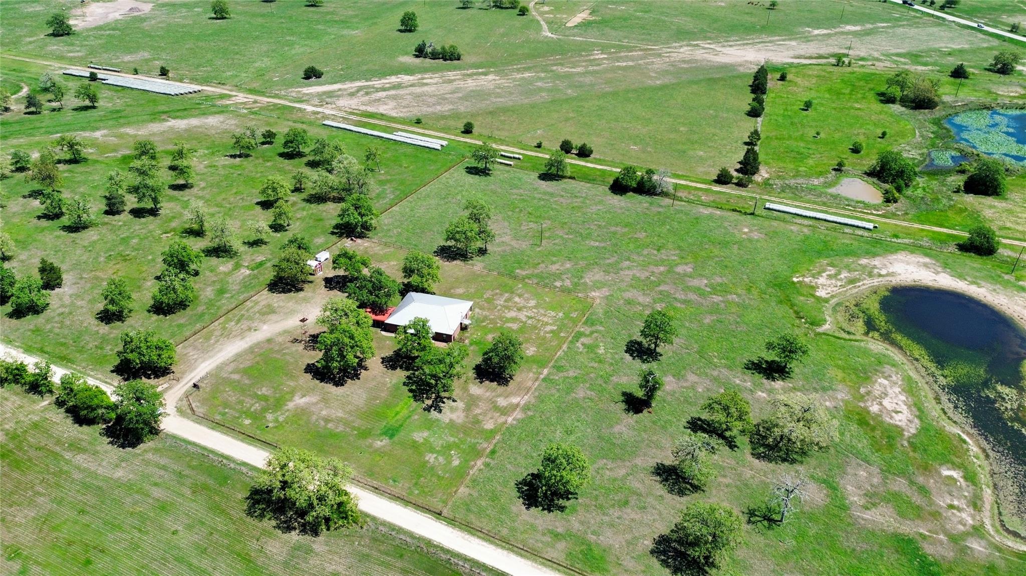 1176 Private Road 5011 Property Photo