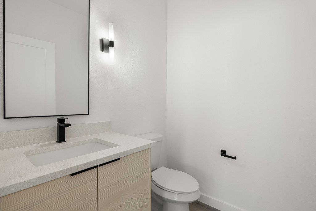 21515 Patton Ave #2 Property Photo 19
