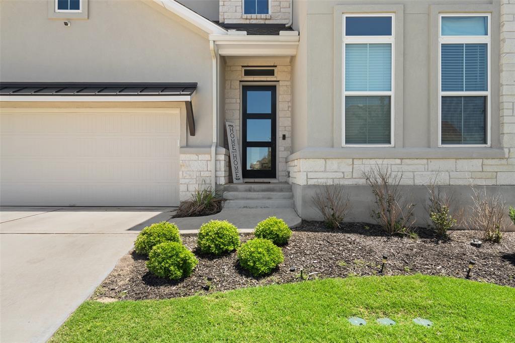 5859 San Savino Dr Property Photo 4