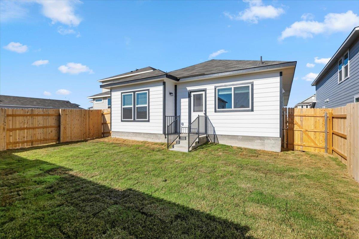 2609 Derwent Dr Property Photo 6