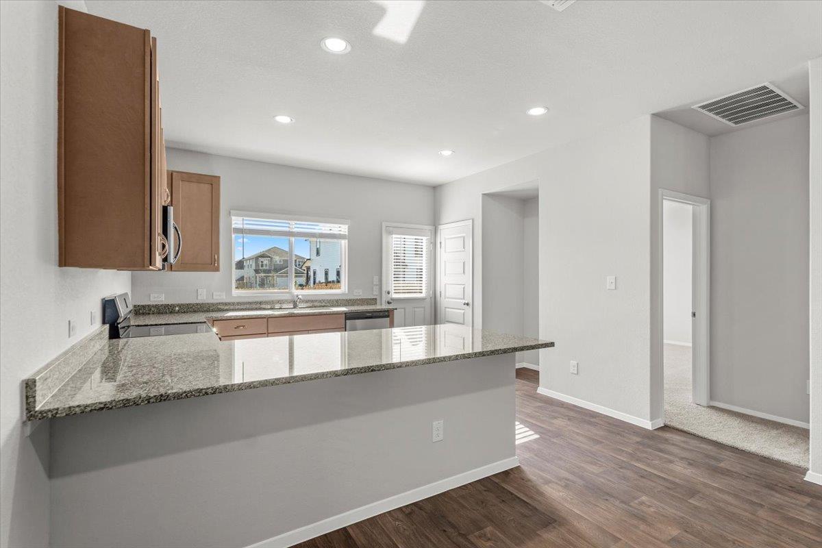 2609 Derwent Dr Property Photo 12