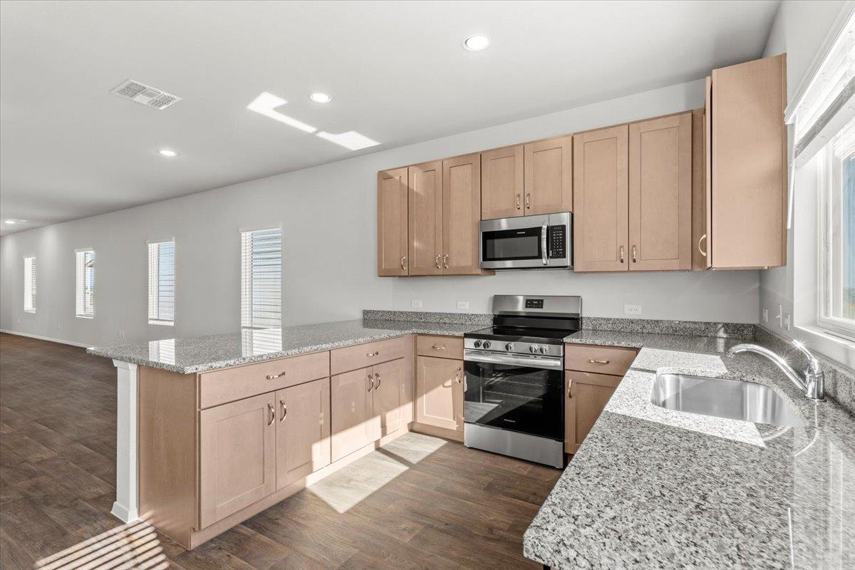 2609 Derwent Dr Property Photo 15