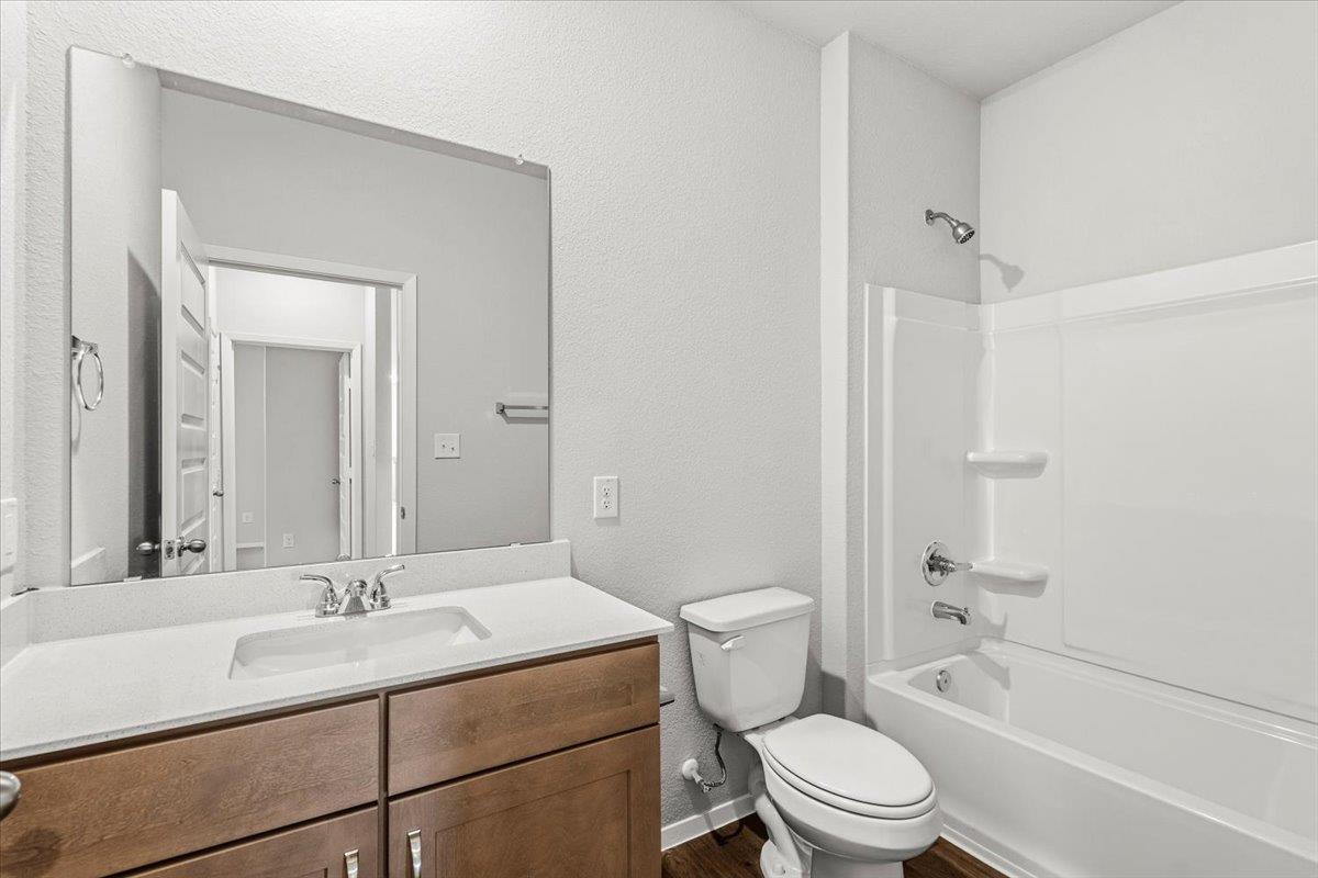 2609 Derwent Dr Property Photo 20