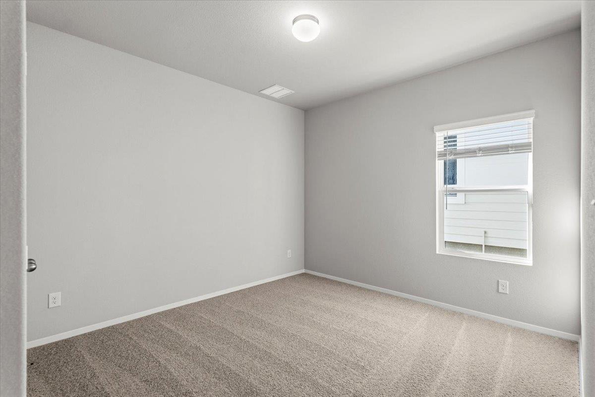 2609 Derwent Dr Property Photo 22