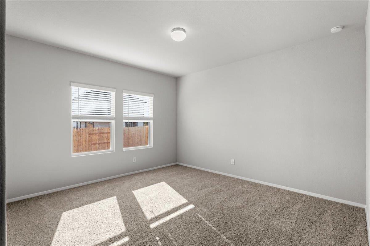 2609 Derwent Dr Property Photo 24