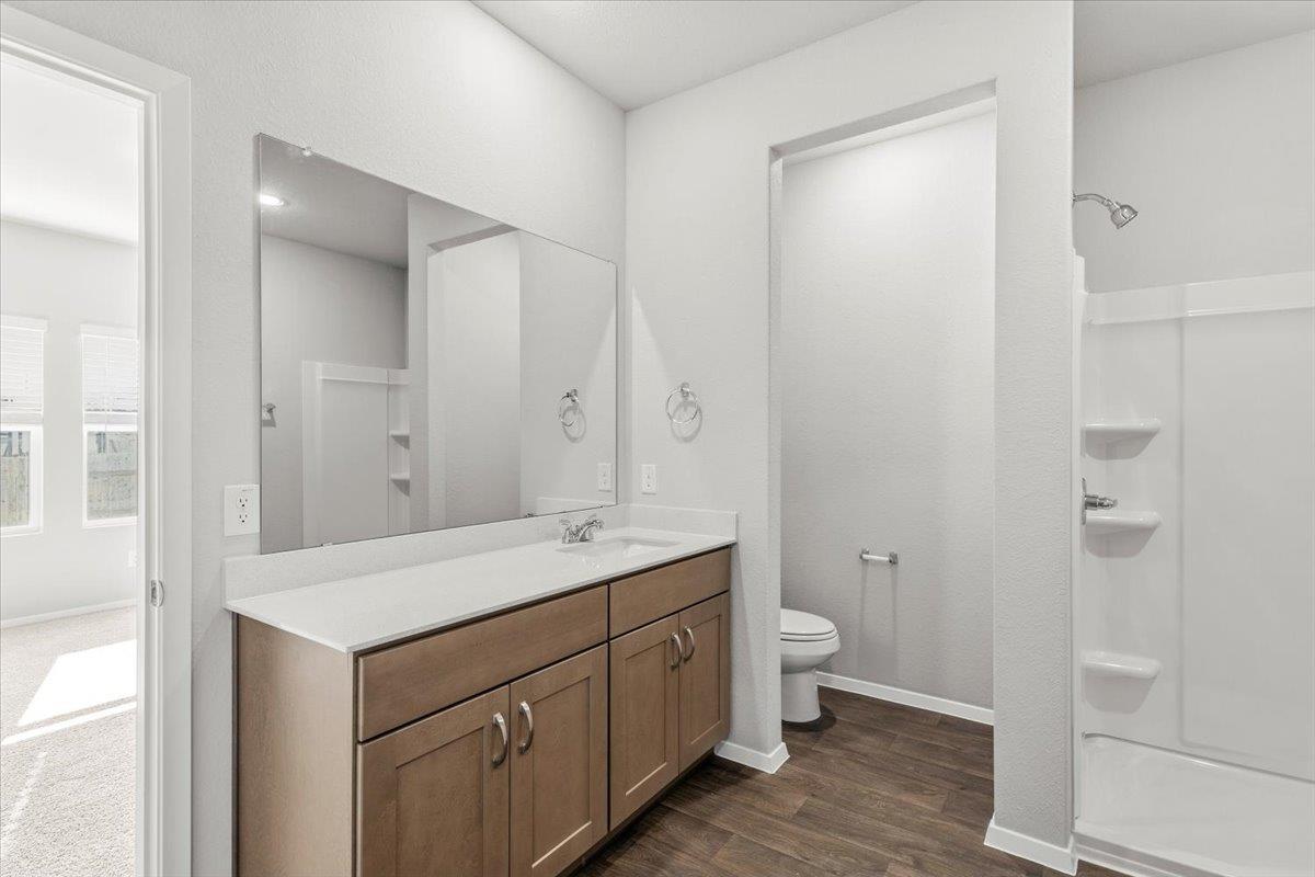 2609 Derwent Dr Property Photo 27