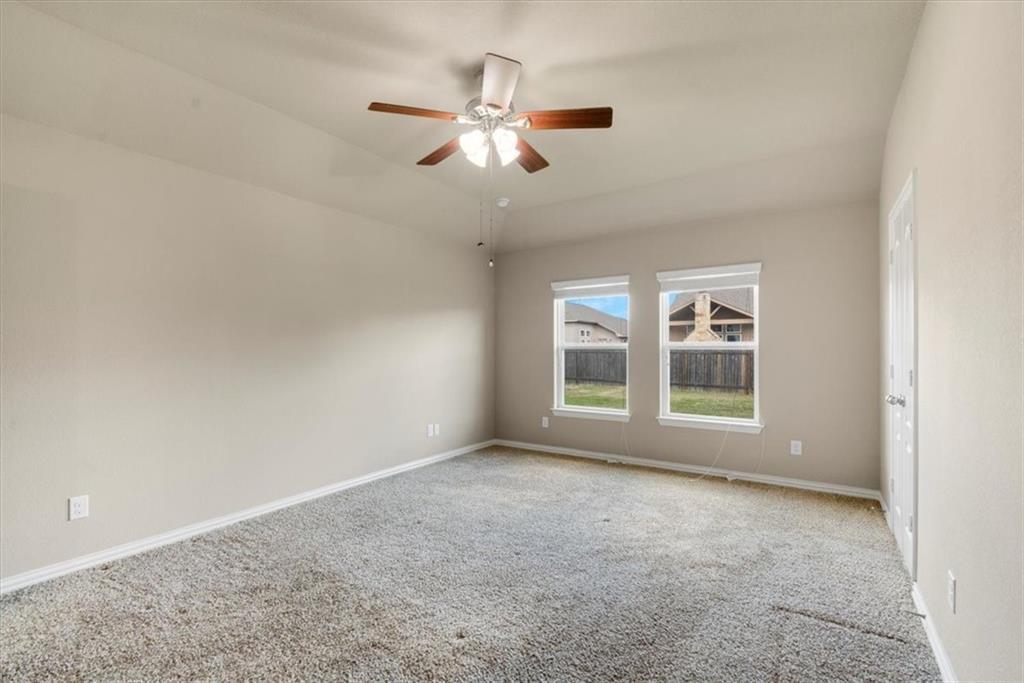 8233 Arezzo Dr Property Photo 11