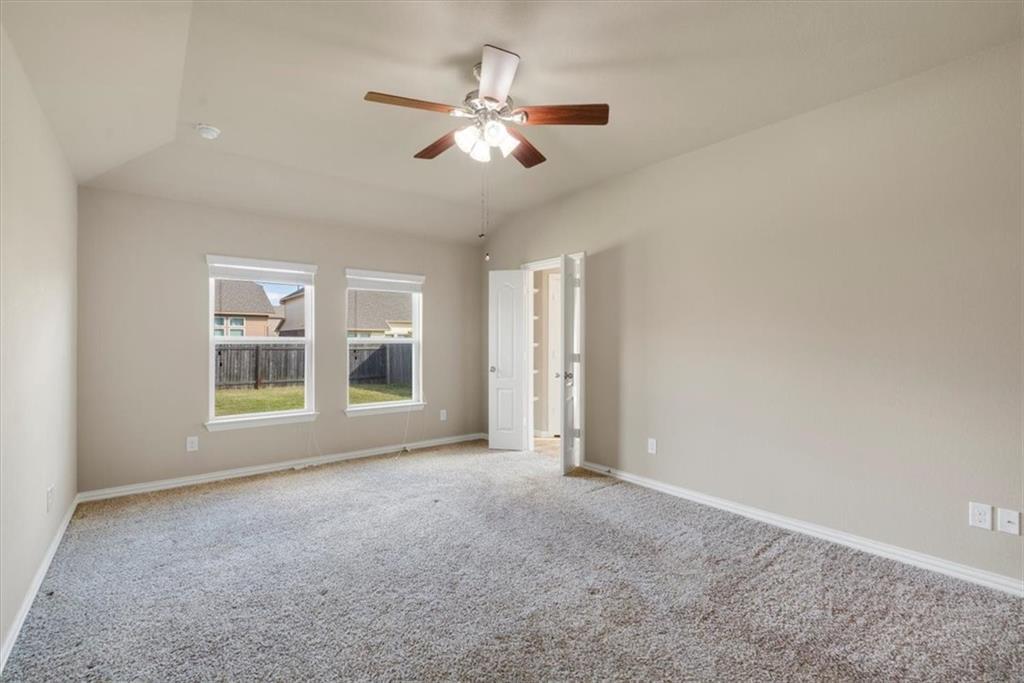 8233 Arezzo Dr Property Photo 12