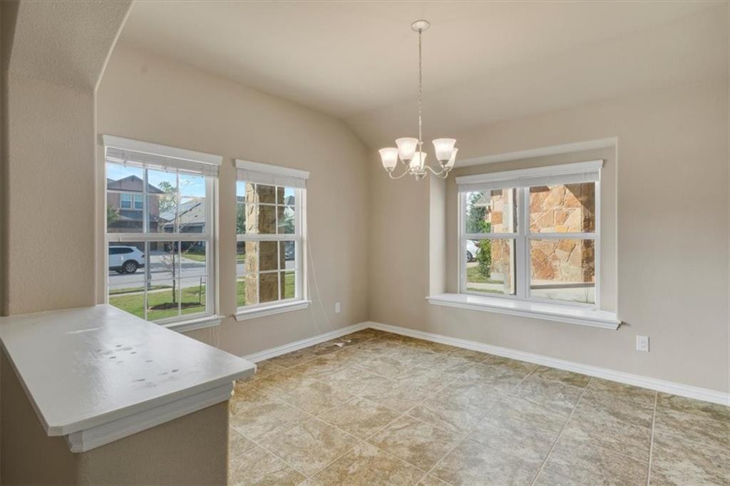 8233 Arezzo Dr Property Photo 13
